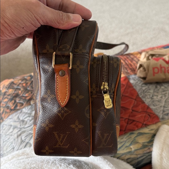 Louis Vuitton Monogram Brown and Tan Messenger Bag - Picture 5 of 9